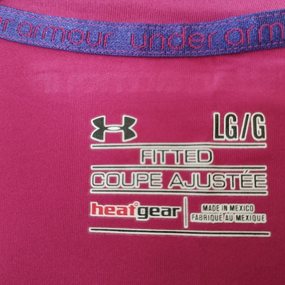 Pair of Under Armour running shirts - Picture 7 of 8